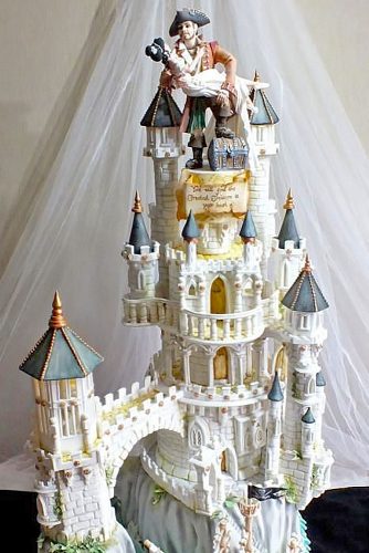wedding castle cake design