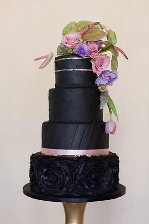 awesome black cake design