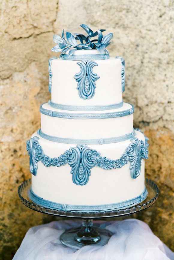blue wedding cake garnish
