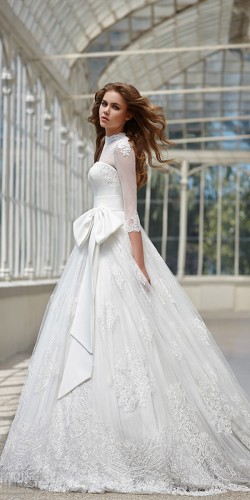 lush wedding gown for winter