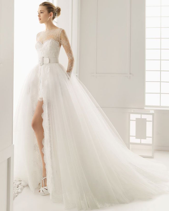 classic elegant wedding dress