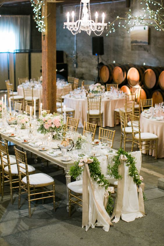 classicness wedding table guest in barn