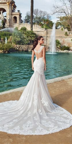 gorgeous mermaid wedding gown
