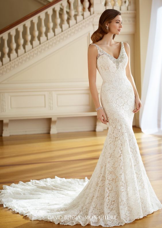 lace wedding dress design