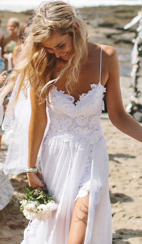 Perfect-boho-beach-weddinPerfect-boho-beach-wedding-dressg-dress