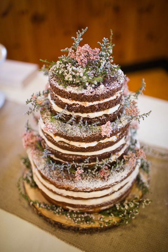 Totally Rustic Wedding Cakes Which Present A Variety Of Wonderful Design