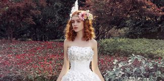 Gorgeous Wedding Gown Designs Show a Beautiful Beaded and Lace On It gorgeous wedding gown design
