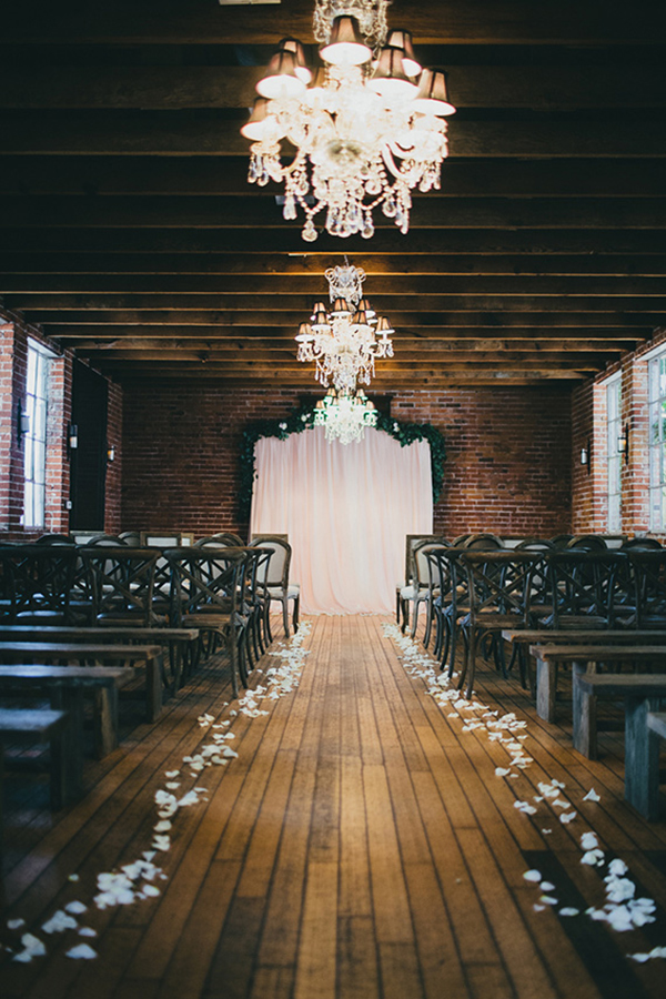 Awesome Indoor Wedding Ceremony With Vintage and Beautiful Decoration Ideas