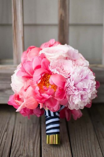 beautiful pink wedding bouquet