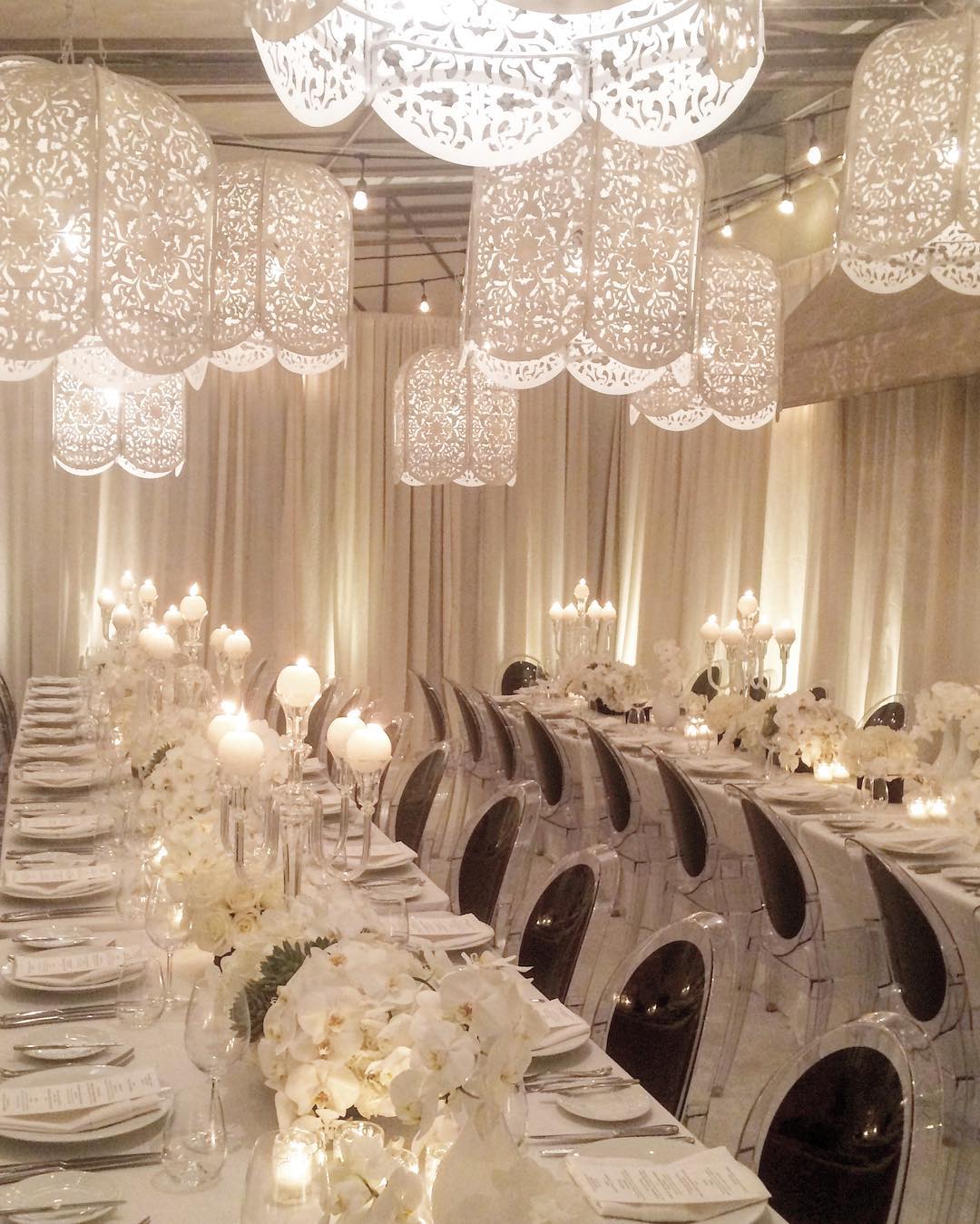 white chic wedding decor