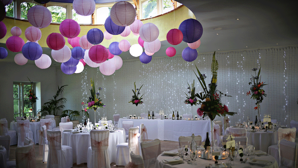 Pink-and-purple-lanterns-at-the-matara-centre