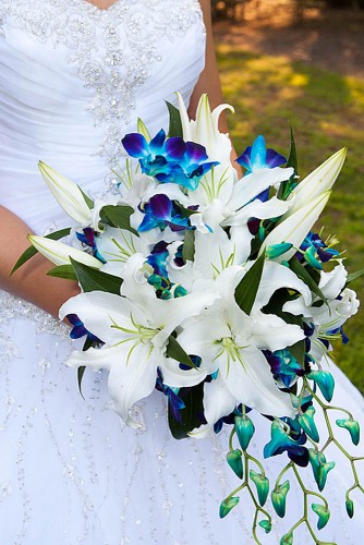 blue wedding bouquet