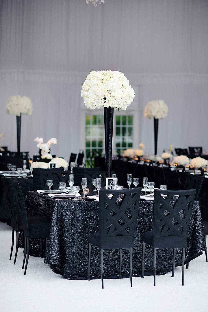 Elegant Black and White Wedding Theme Includes With Decorations, Cakes