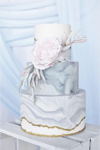 blue wedding cake design