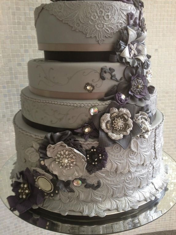 luxury wedding cake with gray color