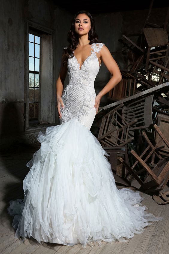 mermaid lace wedding dress