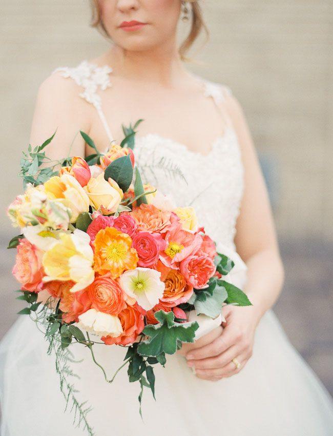 colorful wedding bouquet ideas