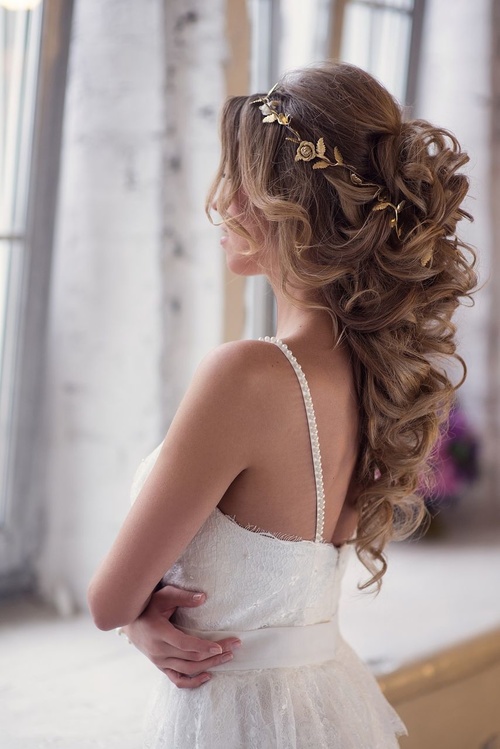 long curly wedding hairstyle