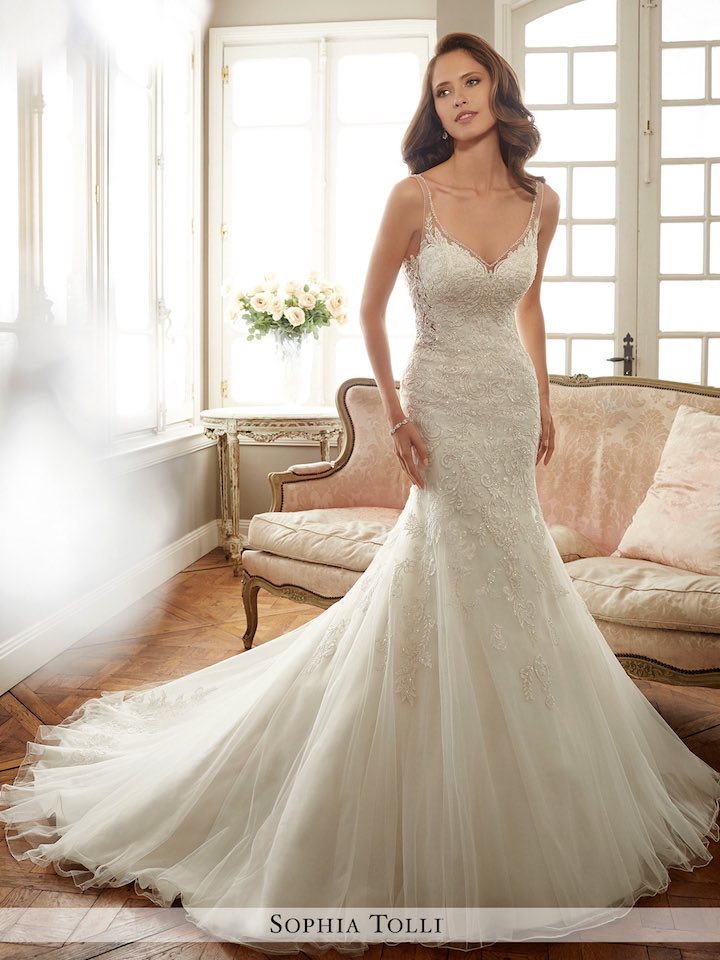 simple elegant wedding gown