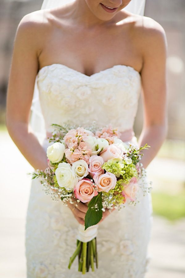 tulipe soft pink wedding bouquet