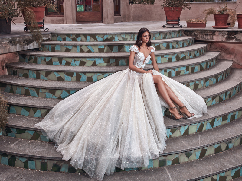 white elegant wedding gown