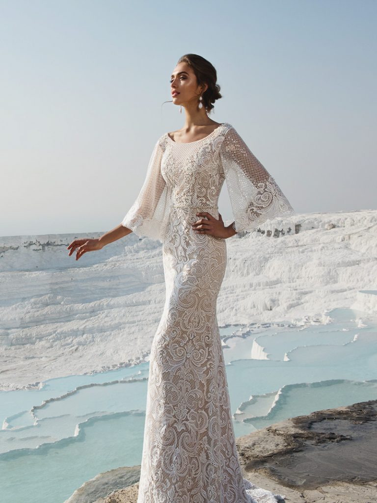 beautiful classic wedding gowns
