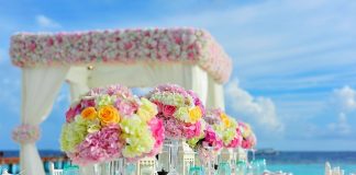 Wonderfully Original Wood-working Wedding Crafts