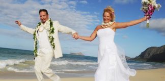 Looking Fabulous On Your Wedding Day In A Hawaiian Styled Wedding Gown