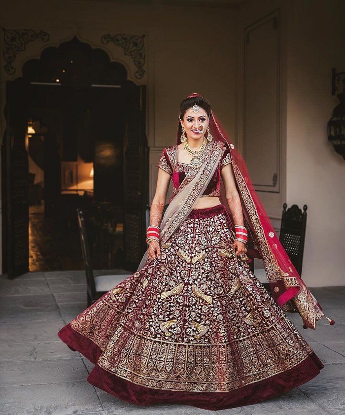 Unique Lehenga Color Combination For Brides Roowedding 