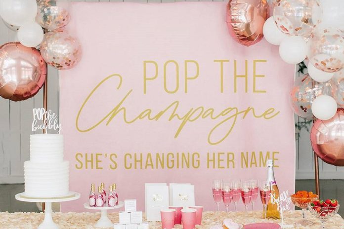 10 Bachelorette Party Theme with Incredible Decorations and Ideas