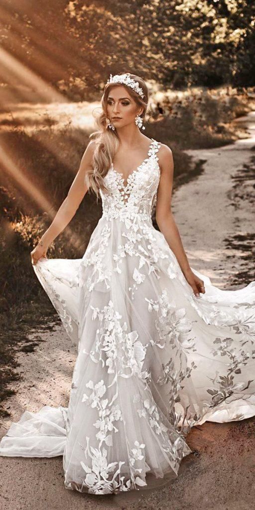 sleeveless floral lace country wedding dress for rustic brides