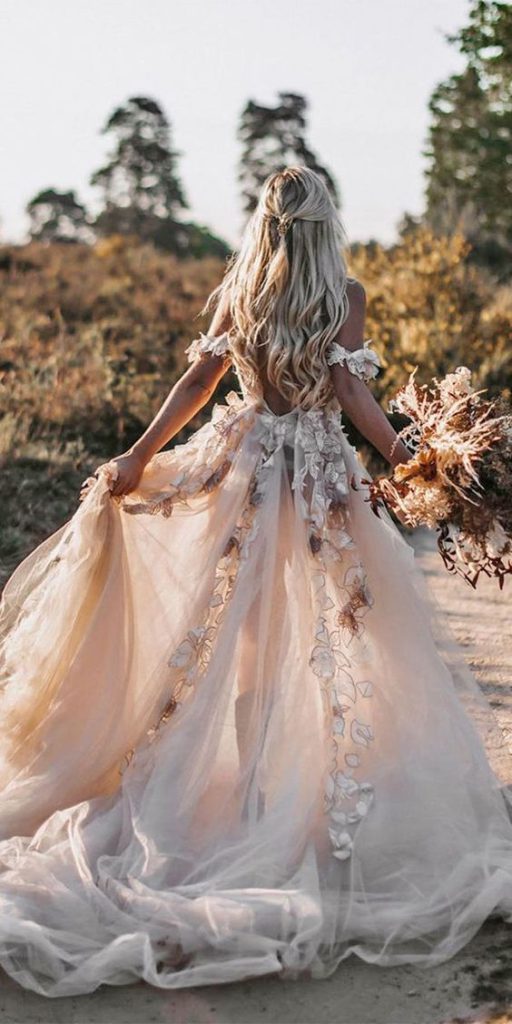 gorgeous country wedding dress idea