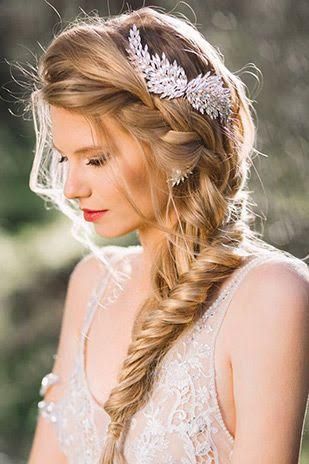 Side fishtail braid for pretty bridal hairstyle