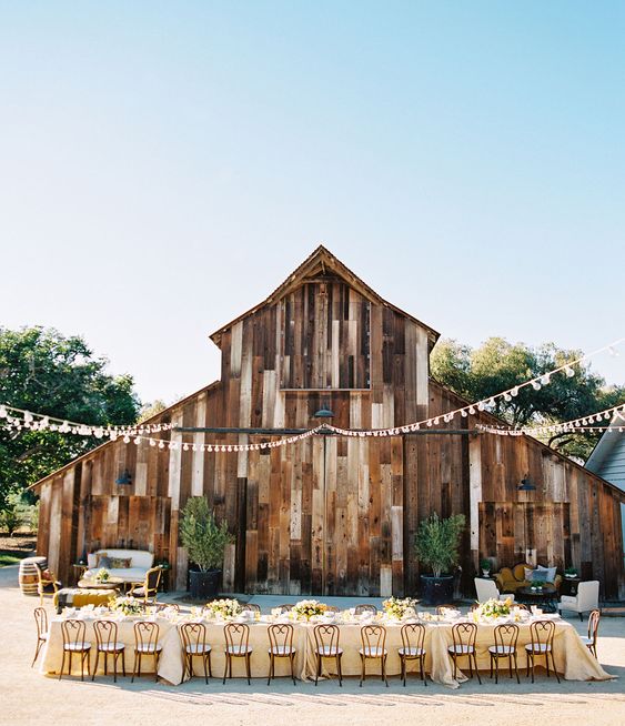 outdoor barn for unforgettable wedding venue ideas