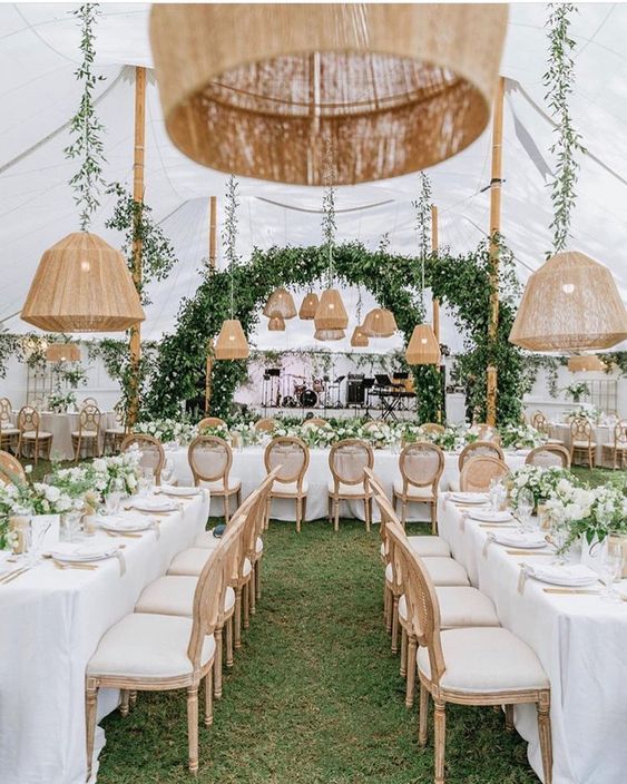 Rustic wedding theme in your backyard