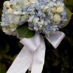 blue-hydrangeae-bouquet
