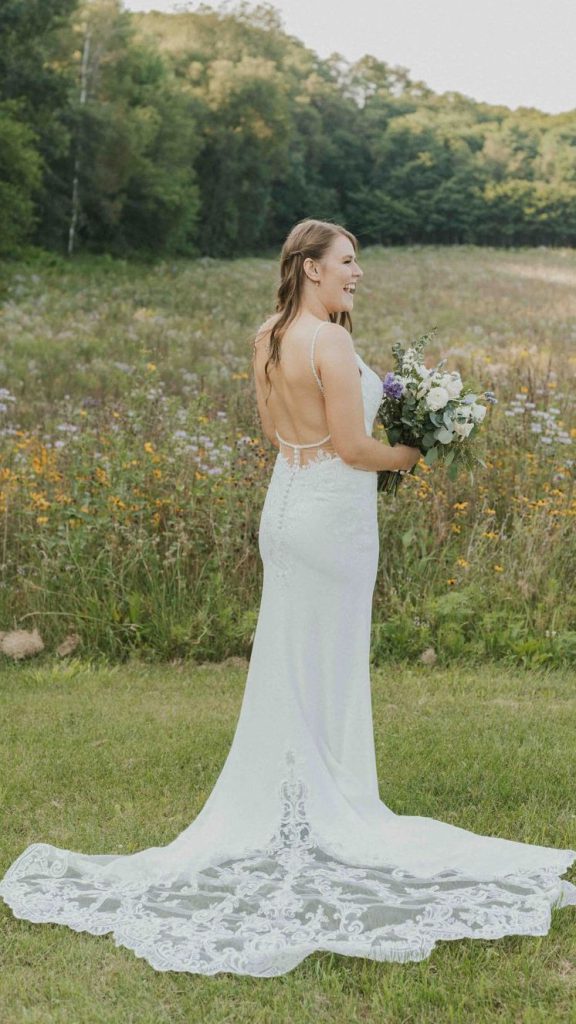 Backless Gown for sexy elegant winery wedding dress