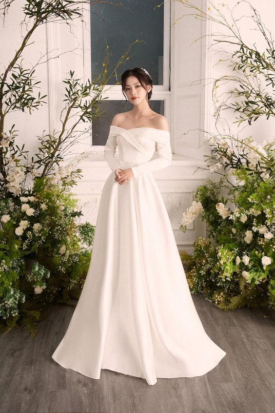 Korean simple wedding on sale dress