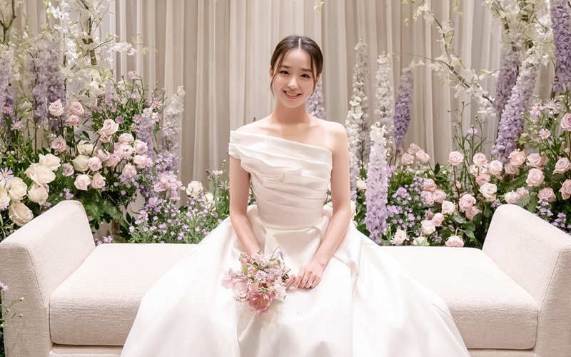 Bride Wedding Dress Korean Off Shoulder Lace Sequin Embroidery Long Tailing  Dres | eBay