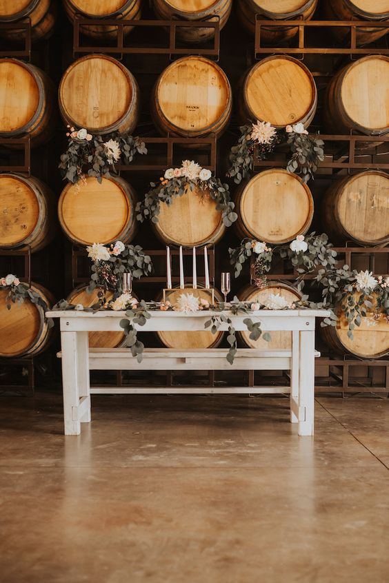 24 Winery and Vineyard Wedding Decoration Ideas You'll Love | roowedding