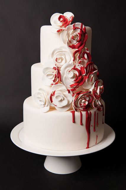 blood drip in wedding cake design