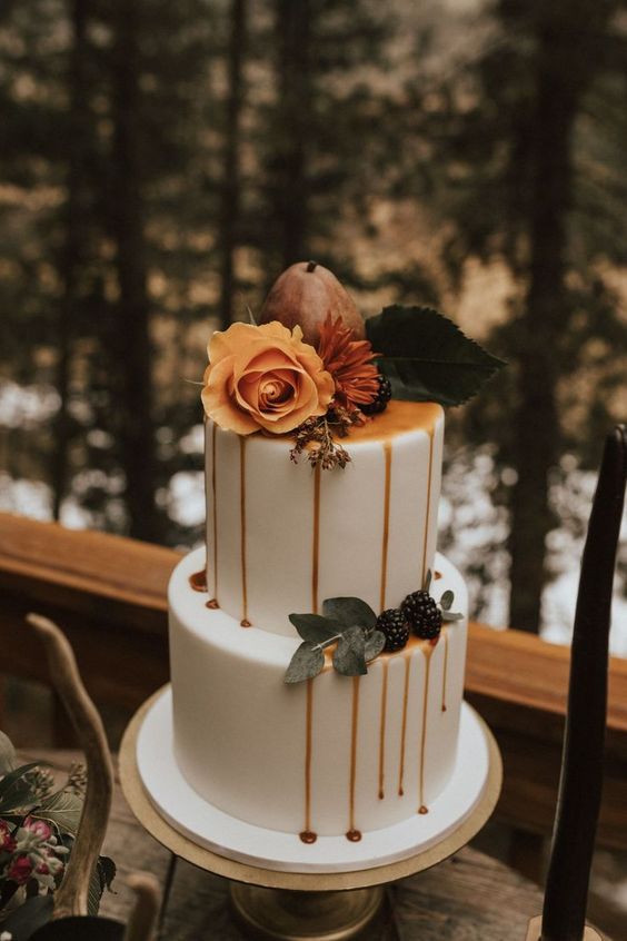 fall inspiration wedding cake