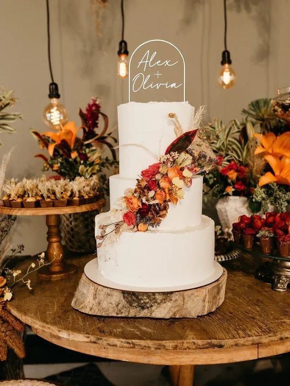 personilized topper in fall wedding cake inspiration