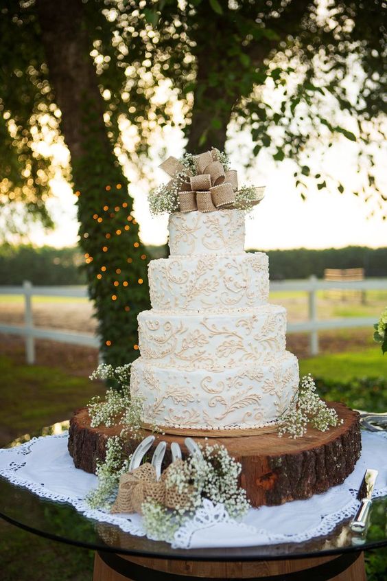 Burlap and Lace Appliques for aa Unique Wedding Cake Design