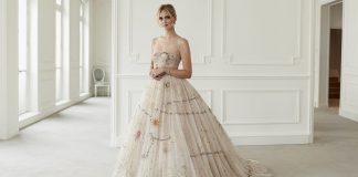 Galaxy Theme Dress to Look Gorgeous in Starry Celestial Wedding Ideas