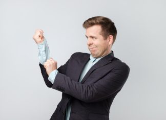 Dapper or Disaster? 8 Signs You Need a New Suit